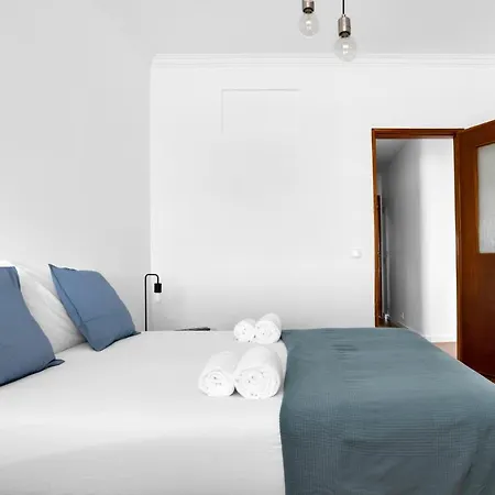 Apartment Spacious Two Bedroom In